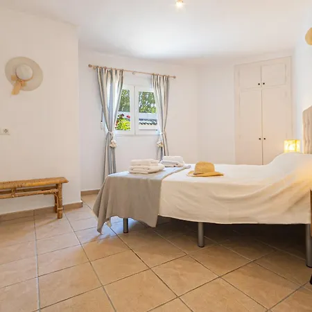 Вилла Oasis By Abahana Кальпе