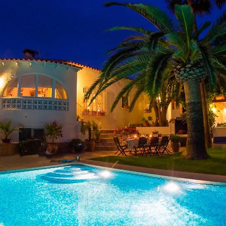 Oasis By Abahana Кальпе