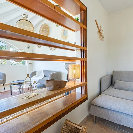 Oasis By Abahana * Кальпе